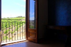 Double Room | View from room - Agriturismo La Casa di Bacco (Porto Empedocle)