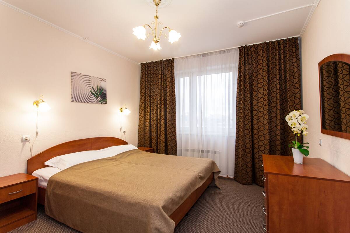 Apartamento conforto, 1 cama de casal (2 rooms) | Cortinas blackout, ferros/tábuas de passar roupa, Wi-Fi de cortesia