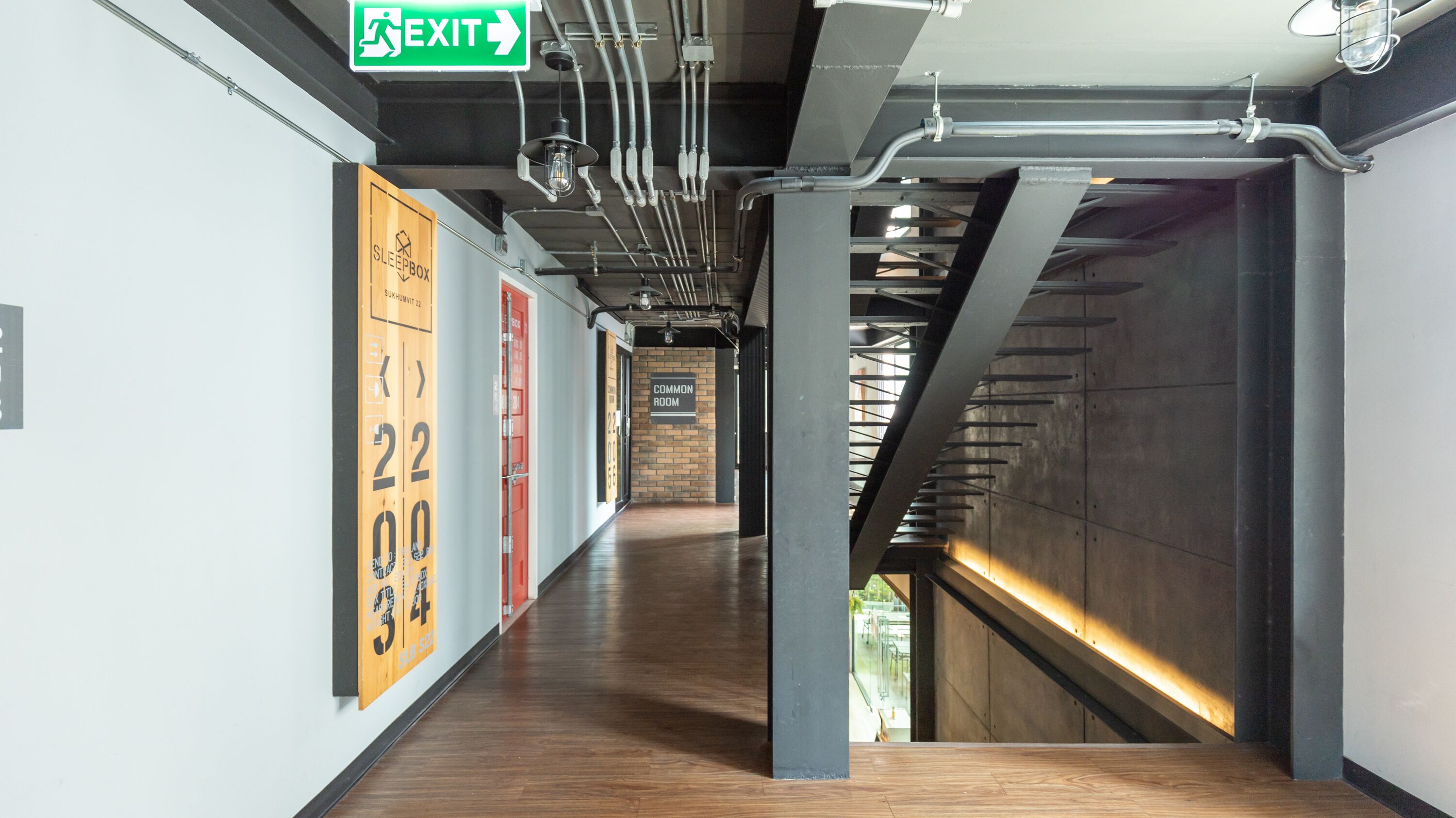 Foto - Sleep Box Hotel Sukhumvit 22