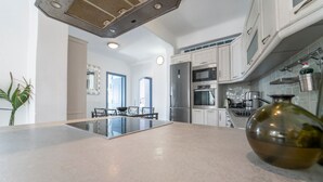 Interior - Odysseys House (Santorini)