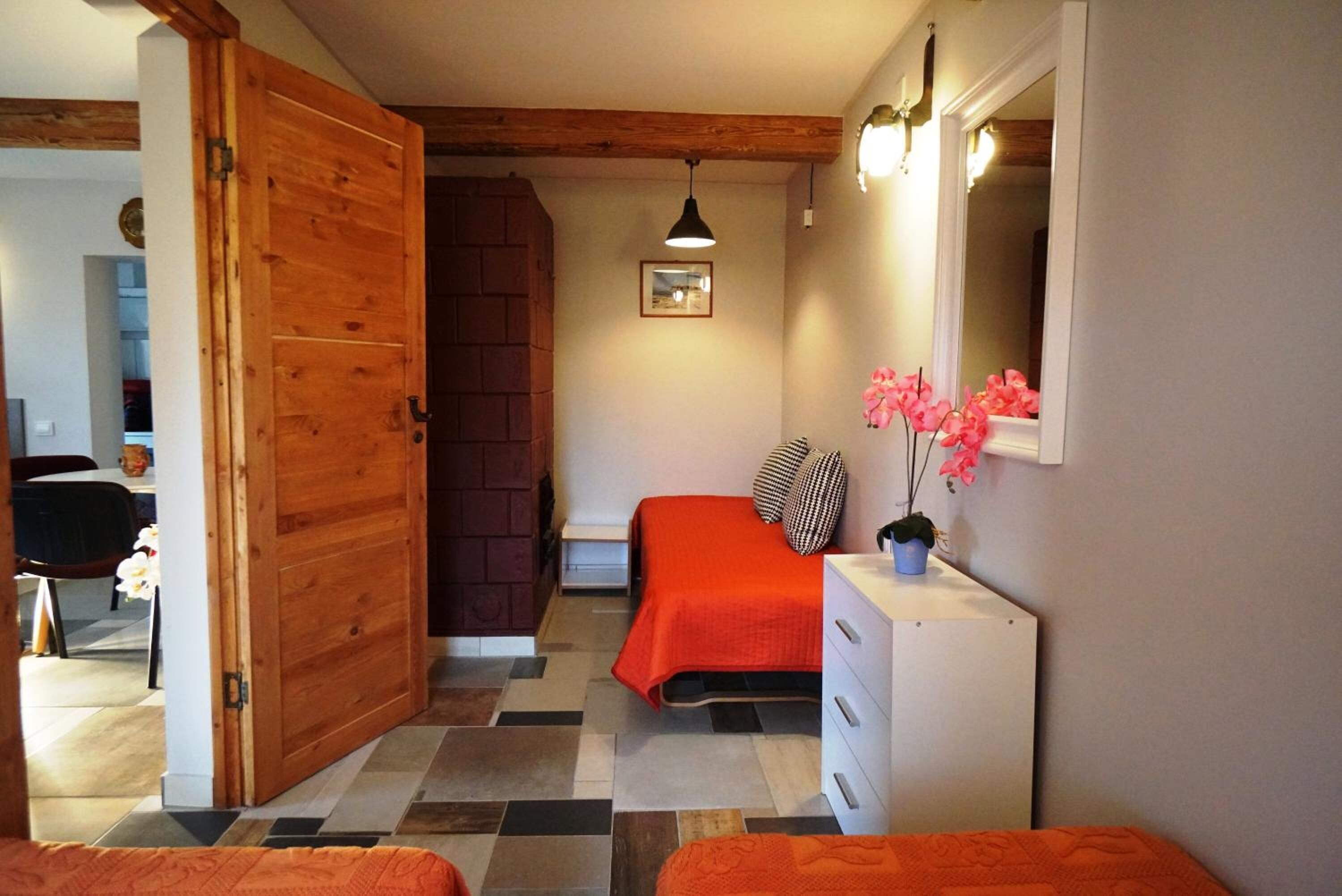 Foto - "Trakaitis" nameliai