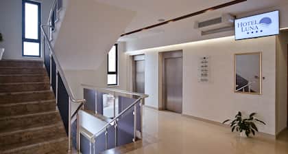 Hotel Luna