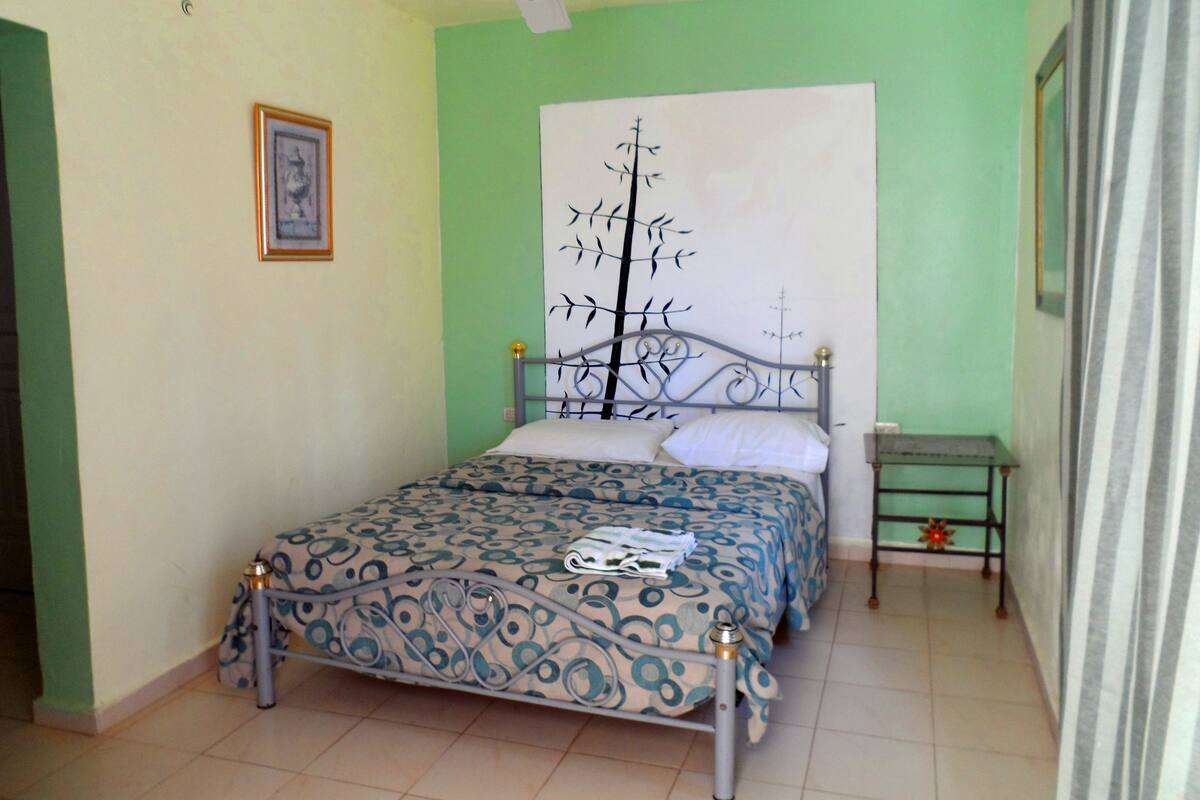 Basic-Zimmer, 1 Schlafzimmer, Nichtraucher, Poolzugang