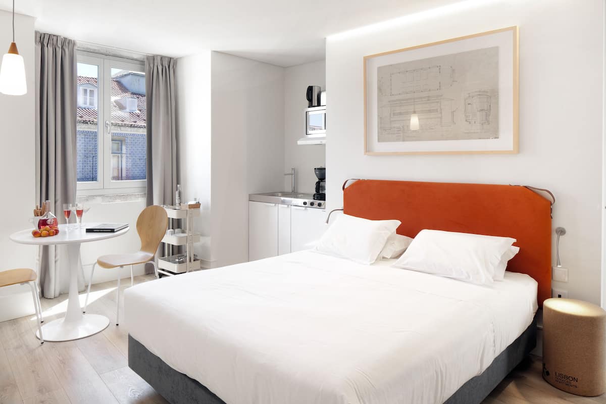 Studio, City View | In-room safe, soundproofing, iron/ironing board, cribs/infant beds
