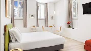 Superior Studio | In-room safe, soundproofing, iron/ironing board, cribs/infant beds