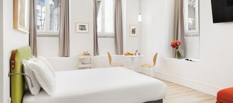 LSA Ascensor da Bica by Numa