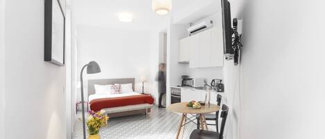 Estudio | Caja de seguridad en la habitación y insonorización