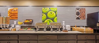La Quinta Inn & Suites by Wyndham Gillette
