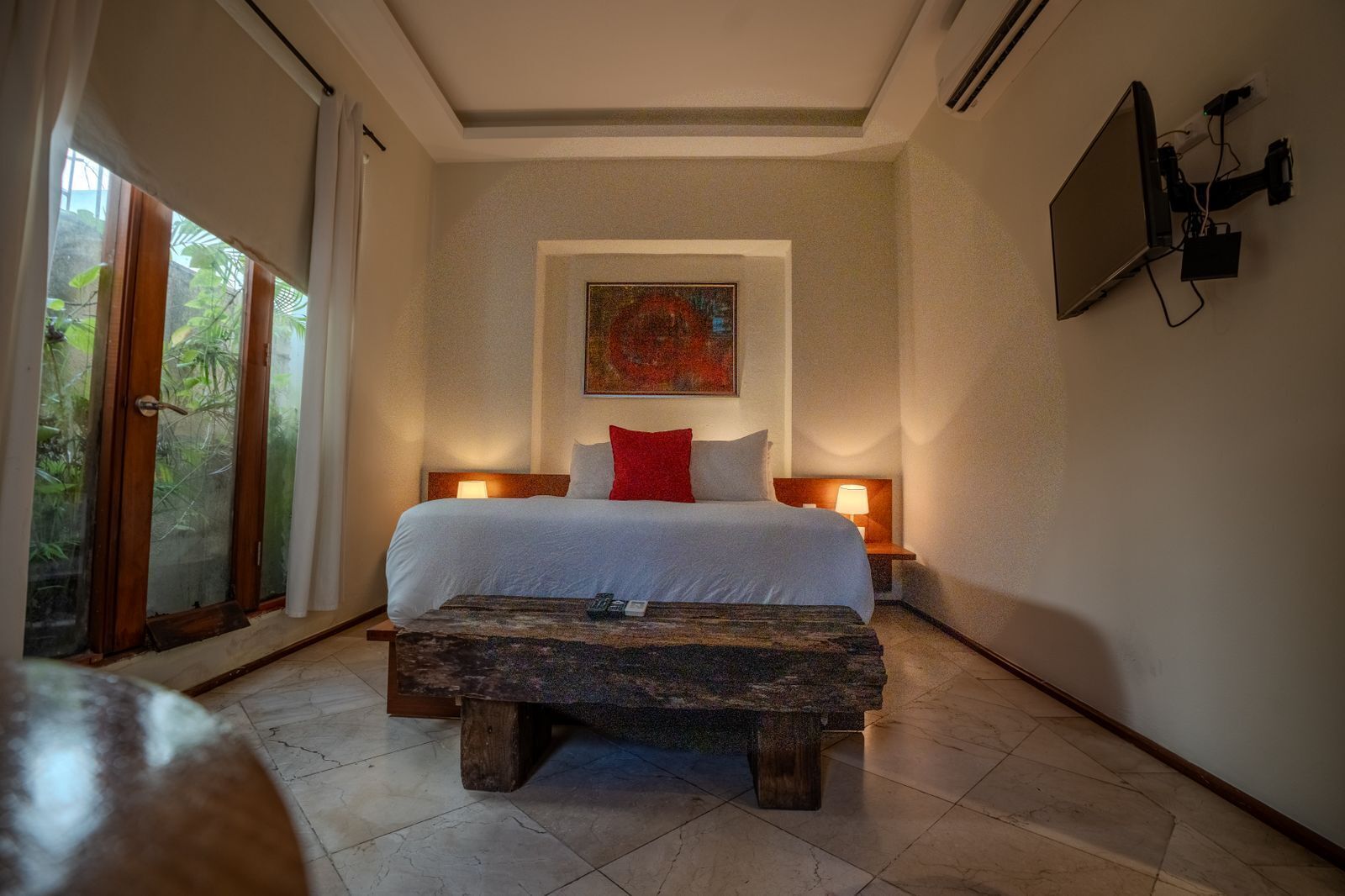 Traditionele kamer, 1 queensize bed | Hypoallergeen beddengoed, donsdekens, een minibar, een kluis op de kamer