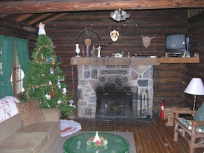 Log Cabin, 2 Bedrooms, Children and Pet Friendly | Individually decorated, free WiFi