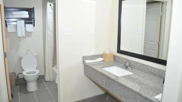 Shower, free toiletries, towels