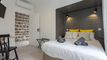 Double Room | Premium bedding, in-room safe, individually decorated, desk