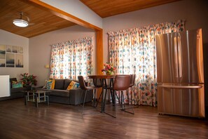 Premium Villa, 4 Bedrooms | Living area