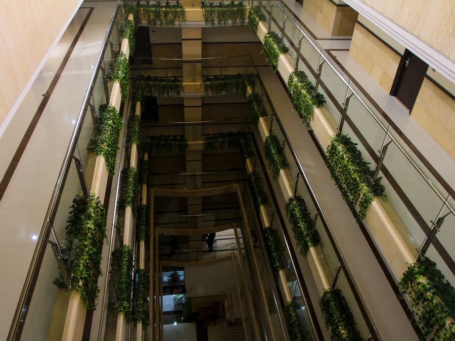 ํ
๋ผ์ค/ํํฐ์ค