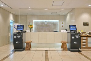 Reception - Hotel NCB (Osaka)