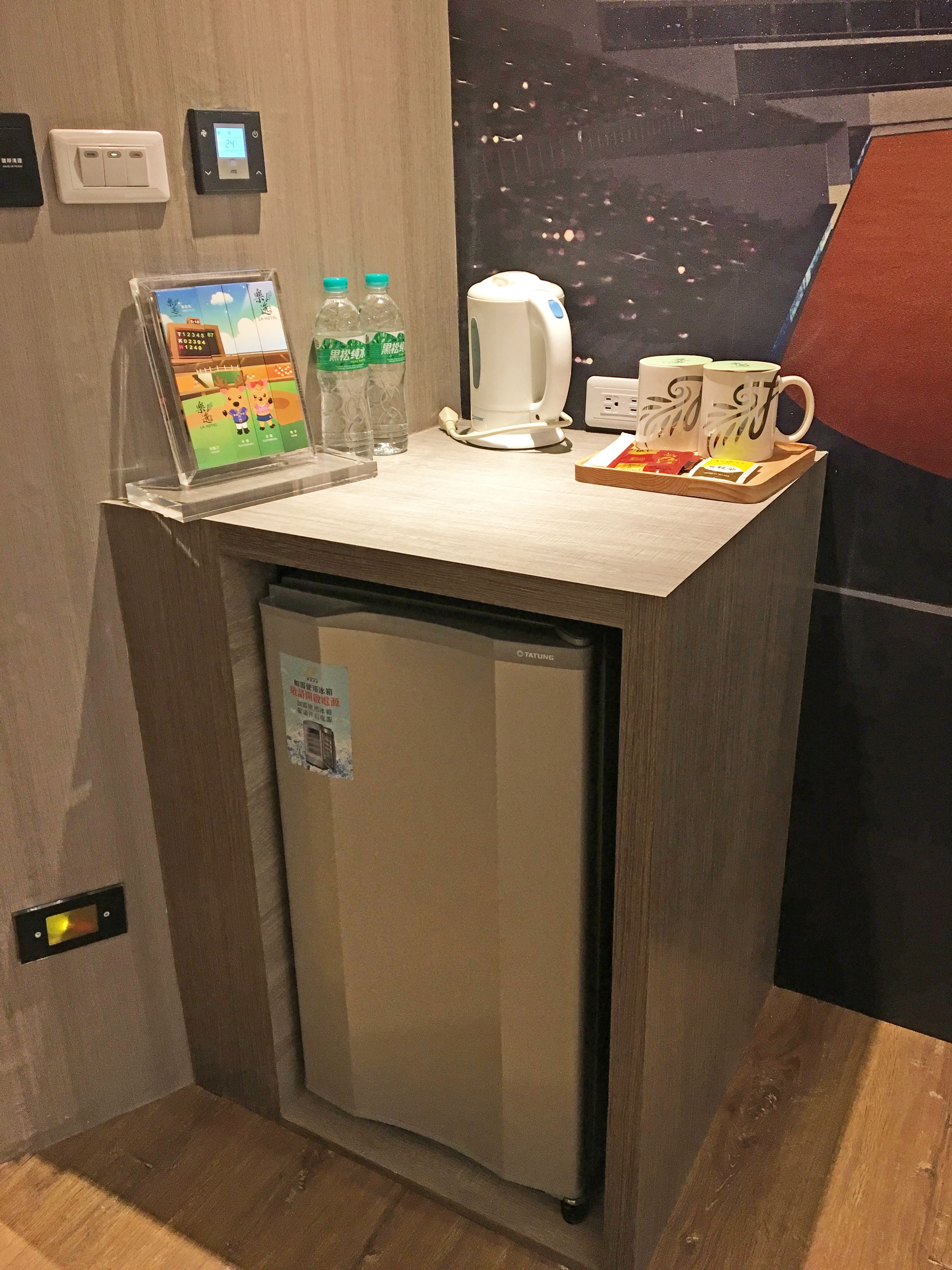 superior twin room | down duvets, desk, soundproofing, free wifi