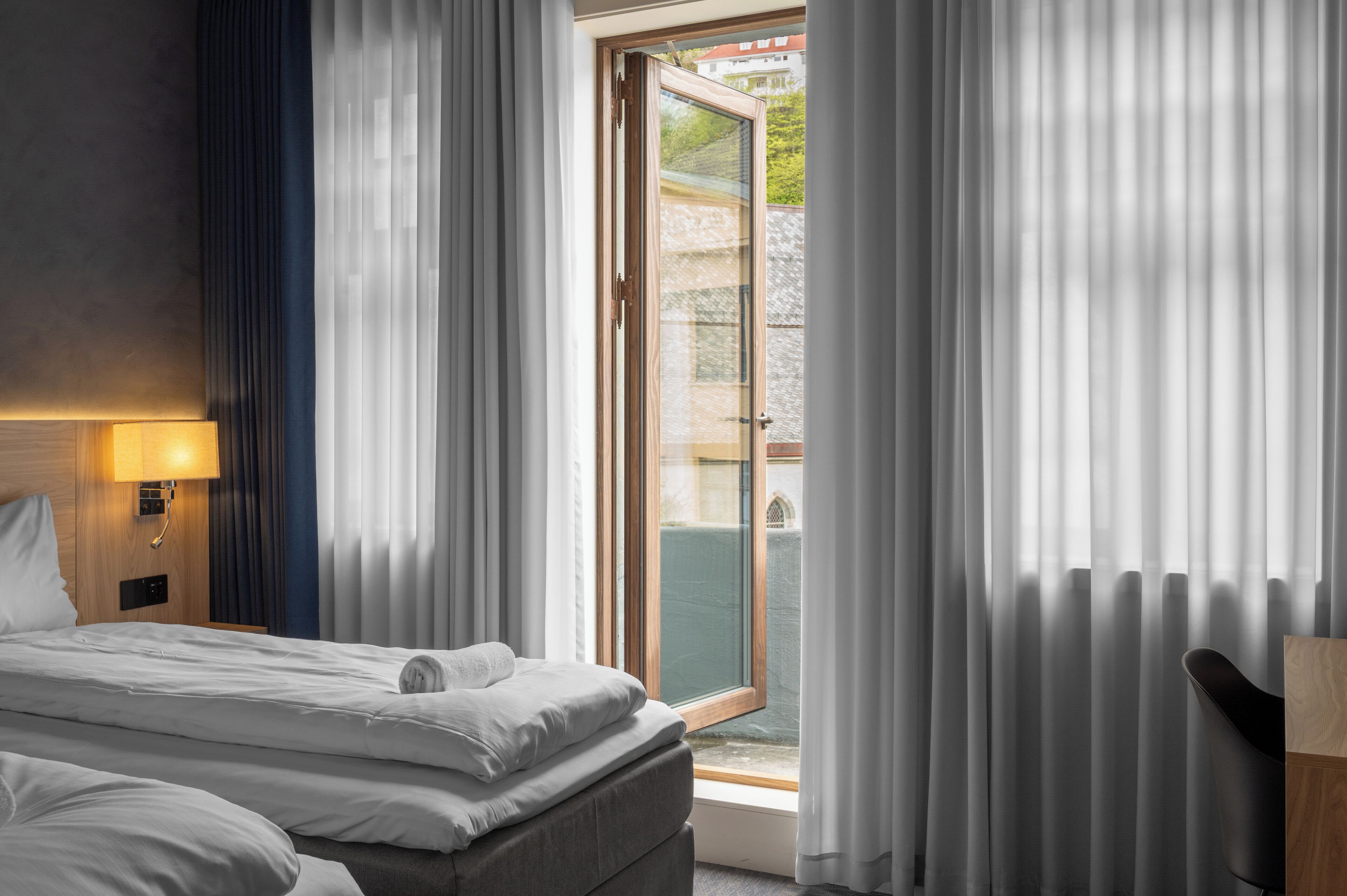 Desk, laptop workspace, cribs/infant beds, free WiFi