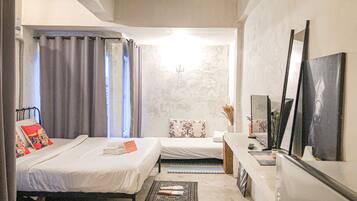 Deluxe King Room B | Minibar (mit einigen kostenlosen Artikeln), individuell dekoriert