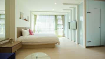 Economy Double Room | Soundproofing, free WiFi, bed sheets