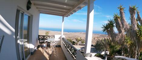 Duplex, 1 Bedroom, Balcony, Partial Ocean View | Beach/ocean view