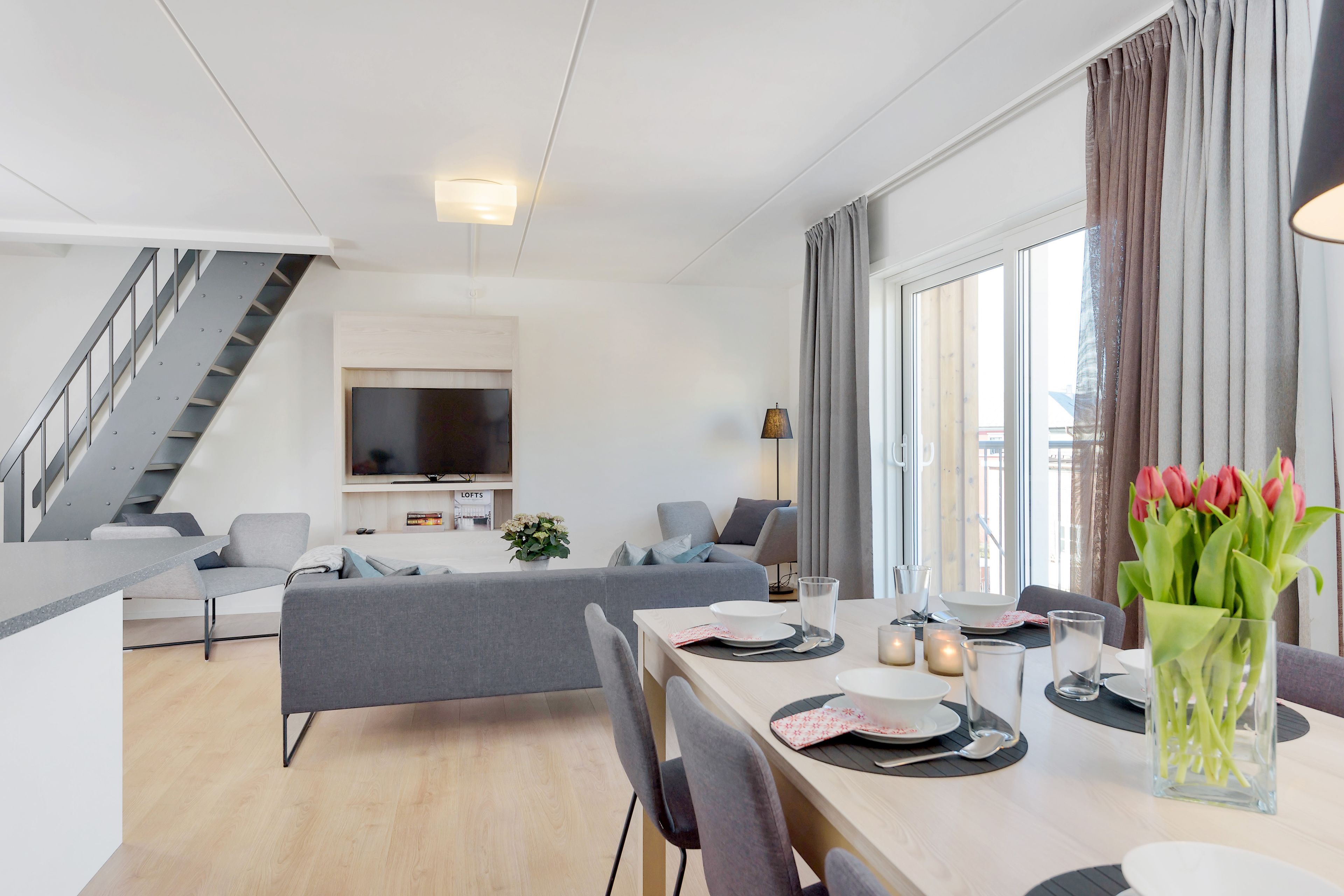 Business Apartment, 3 Bedrooms, Balcony, City View | Soundproofing, iron/ironing board, cribs/infant beds, free WiFi