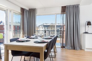 Business Apartment, 2 Bedrooms, Balcony | In-room dining - The APARTMENTS company - Majorstuen (Oslo)