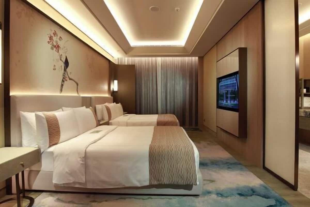 Egyptian cotton sheets, premium bedding, down duvets, memory-foam beds