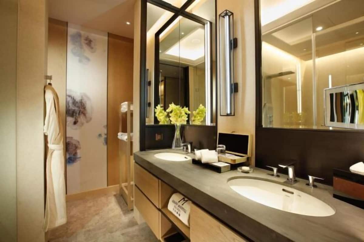 Bathroom | Shower, rainfall showerhead, eco-friendly toiletries, hair dryer