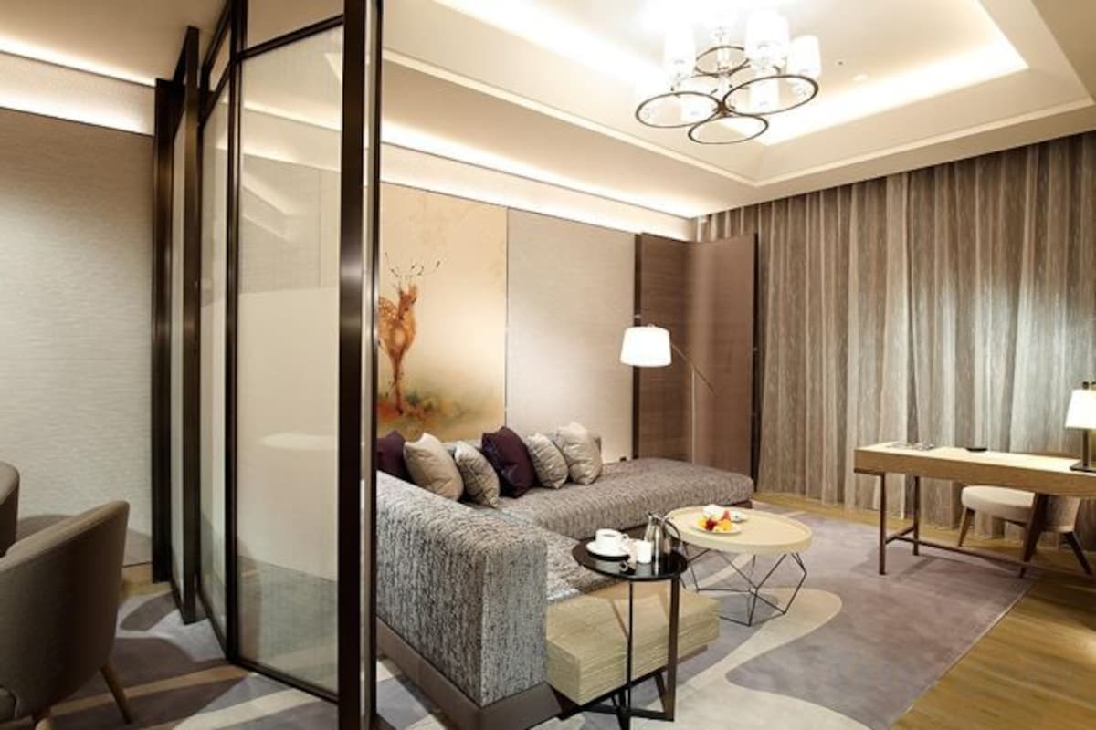 Royal Suite