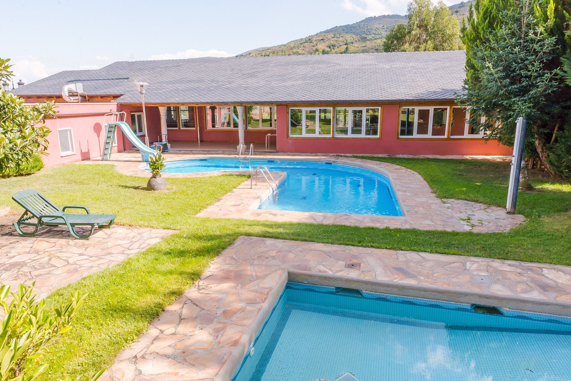 Seasonal outdoor pool