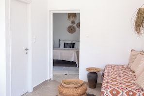 House, 1 Bedroom (3) | In-room dining - Aloni Ios (Ios)