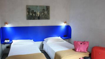 Minibar, in-room safe, desk, free WiFi