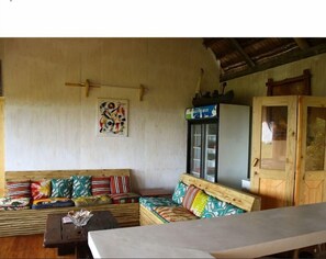 Living area - Bemugi's (Machangulo)