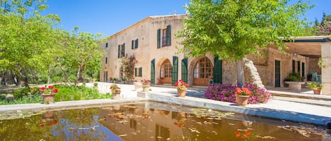 Fachada del alojamiento