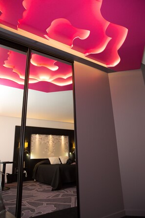 高級雙人房 (Stylia) | 書桌、隔音、熨斗/熨衫板、免費 Wi-Fi