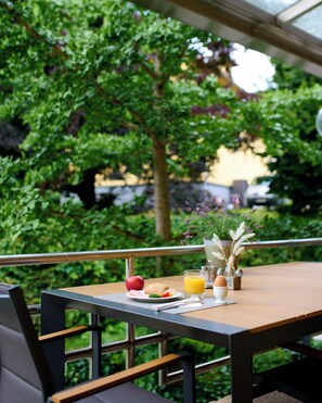 Petit déjeuner buffet servi tous les jours en supplément