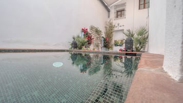 Utomhuspool