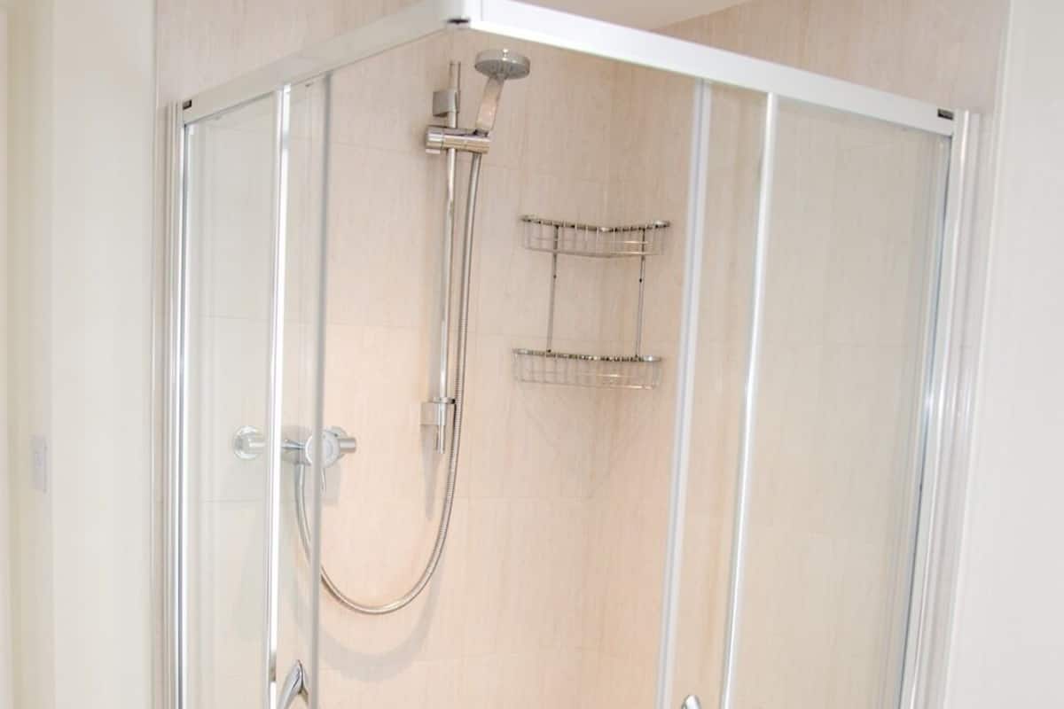 Single Room, Ensuite ( Room 6) | Bathroom