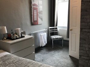 Room - Kingsmere Guest House (South Shields)