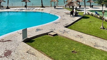 Apartment | Pool | Outdoor pool, open 7:30 AM to 5:30 PM, pool umbrellas, sun loungers