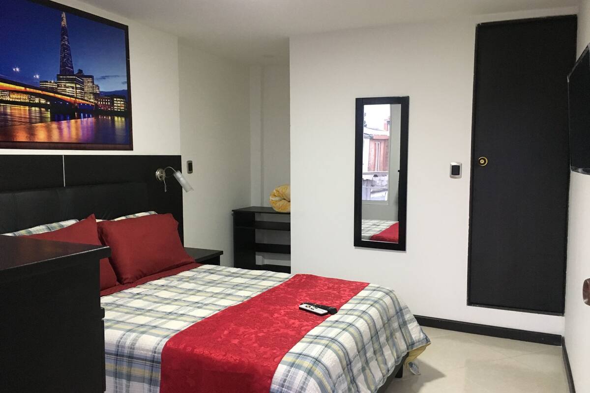 Deluxe Double Room Single Use, Private Bathroom, Tower | 1 bedroom, in-room safe, desk, iron/ironing board