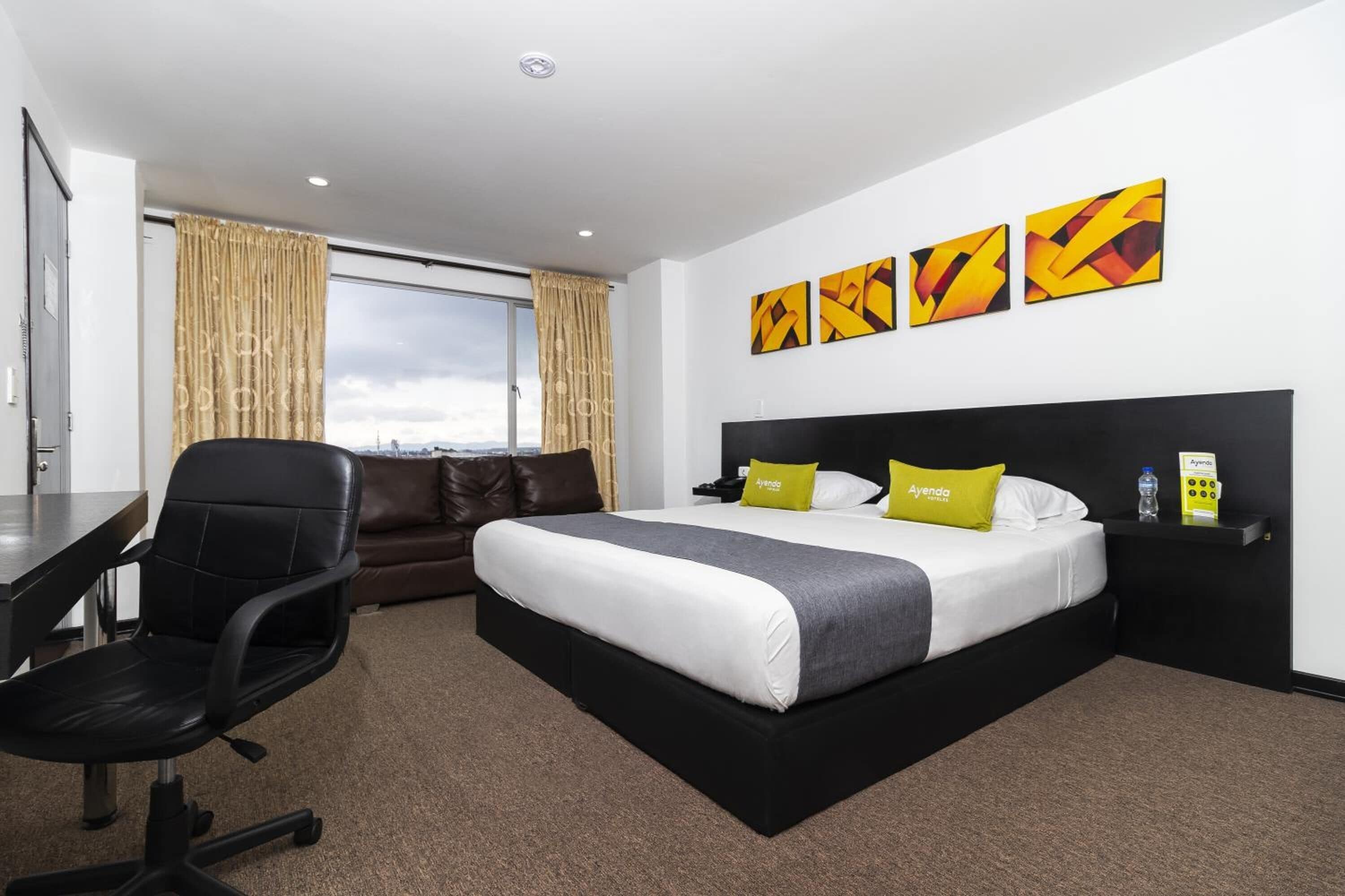 Foto - Ayenda 1063 Golden