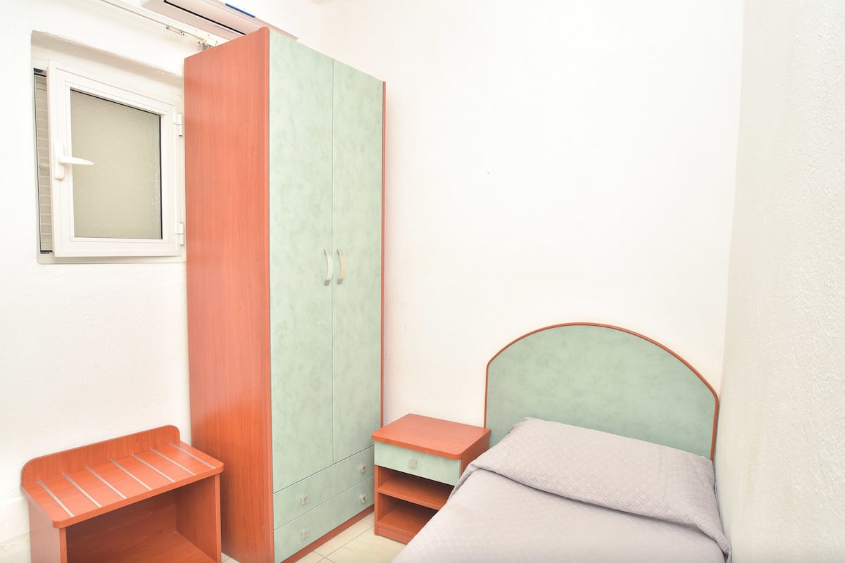 Coffres-forts dans les chambres, bureau, lits bébé (en supplément)