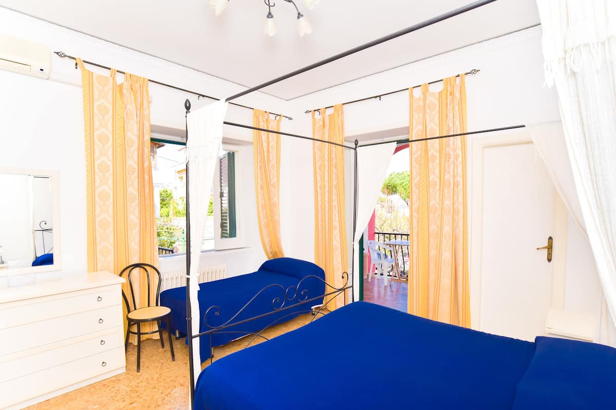 Coffres-forts dans les chambres, bureau, lits bébé (en supplément)
