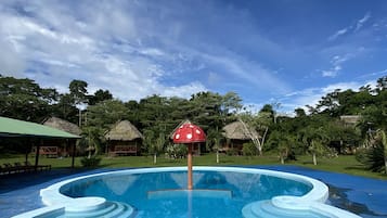 Alberca al aire libre