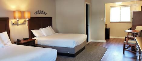 Hypo-allergenic bedding, free WiFi, bed sheets