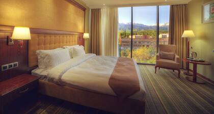 Shera Inn Hotel