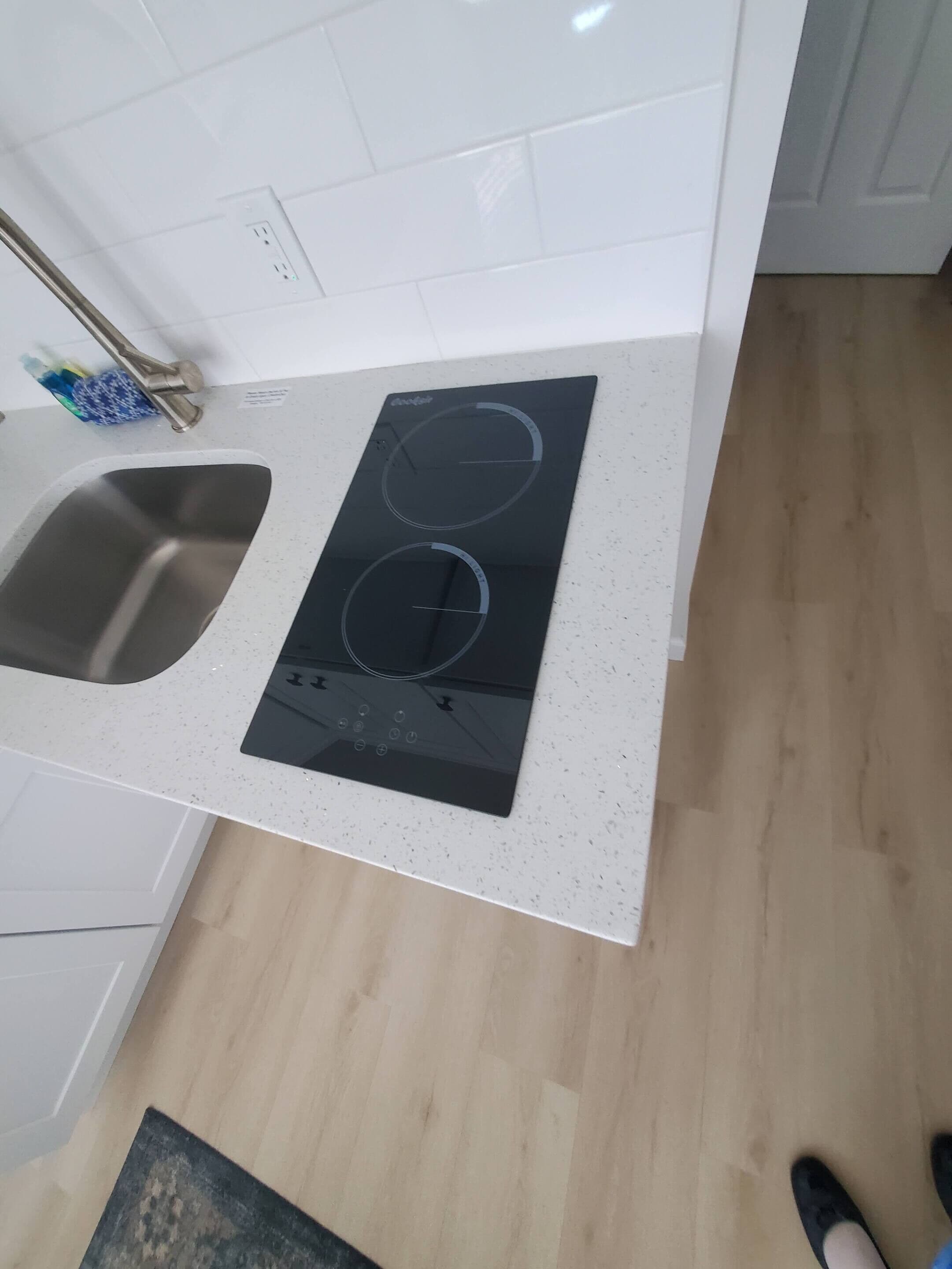 标准套房, 私人浴室 | 私人厨房 | 迷你冰箱、微波炉、茶具/咖啡用具、烤面包机