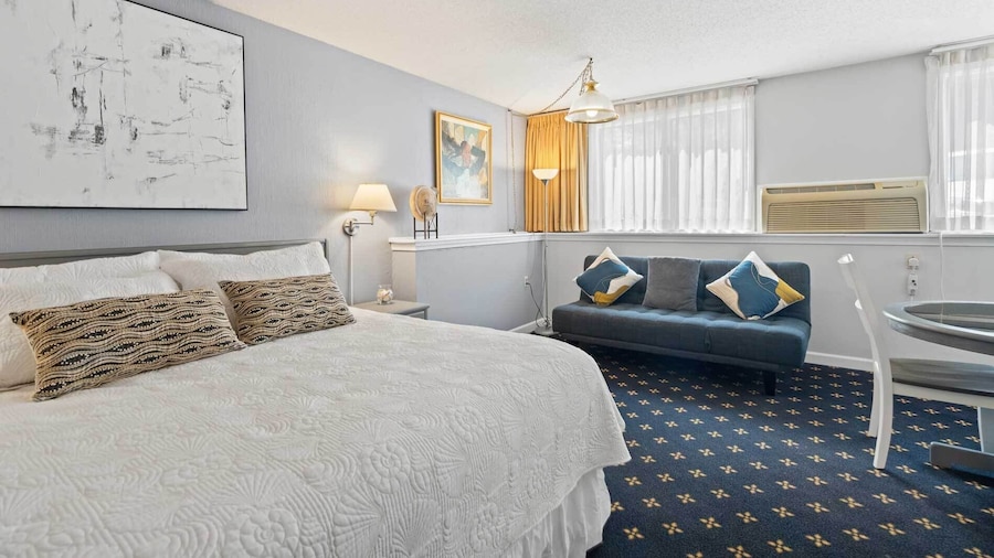 The Niantic Inn