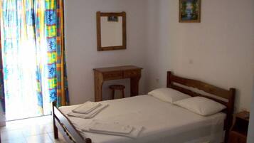 Studio | In-room safe, soundproofing, cribs/infant beds, WiFi (free)